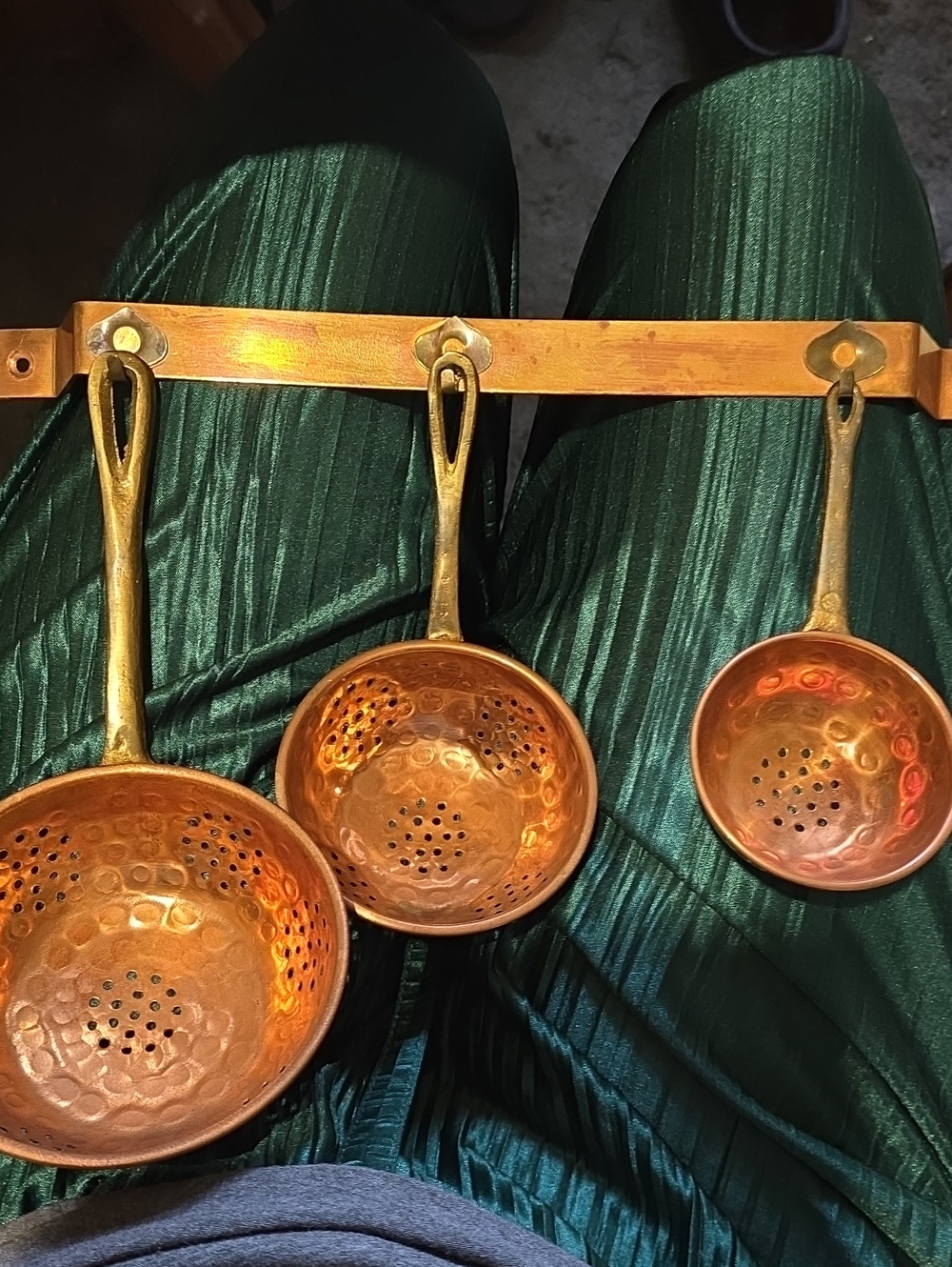 Vintage Copper Hanging Strainer Spoon Set – 3-Piece